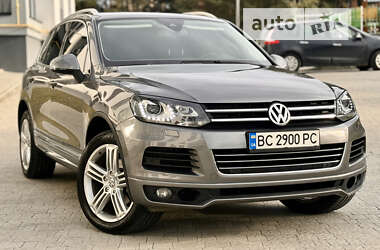 Внедорожник / Кроссовер Volkswagen Touareg 2013 в Львове