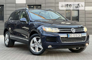 Внедорожник / Кроссовер Volkswagen Touareg 2011 в Тернополе