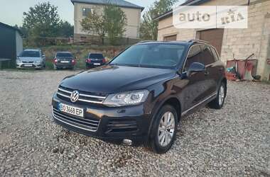 Внедорожник / Кроссовер Volkswagen Touareg 2012 в Бучаче