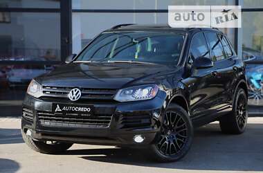 Позашляховик / Кросовер Volkswagen Touareg 2011 в Харкові