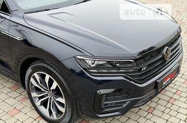 Позашляховик / Кросовер Volkswagen Touareg 2020 в Луцьку