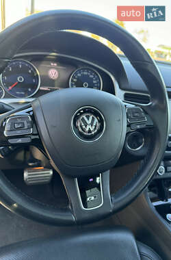 Внедорожник / Кроссовер Volkswagen Touareg 2013 в Коломые