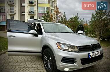 Внедорожник / Кроссовер Volkswagen Touareg 2011 в Ивано-Франковске