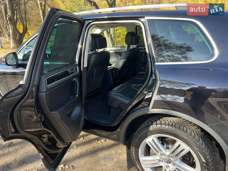 Внедорожник / Кроссовер Volkswagen Touareg 2015 в Хмельницком фото 23 Внедорожник / Кроссовер Volkswagen Touareg 2015 в Хмельницком