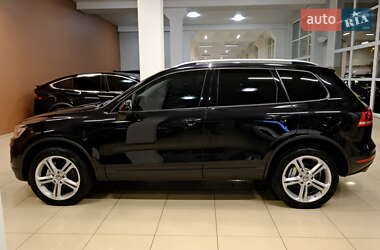 Внедорожник / Кроссовер Volkswagen Touareg 2015 в Одессе