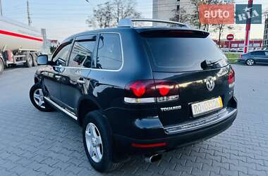 Внедорожник / Кроссовер Volkswagen Touareg 2009 в Тернополе