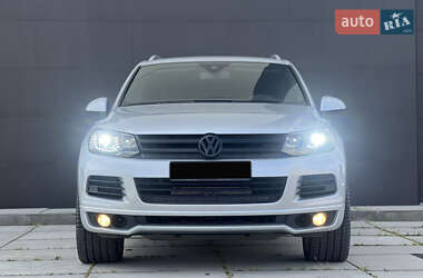 Внедорожник / Кроссовер Volkswagen Touareg 2012 в Луцке