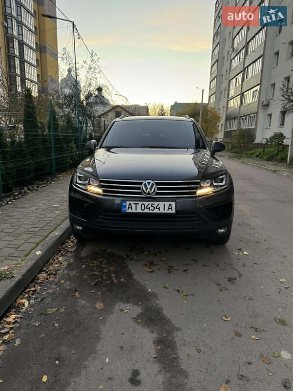 Позашляховик / Кросовер Volkswagen Touareg 2015 в Калуші фото 3 Позашляховик / Кросовер Volkswagen Touareg 2015 в Калуші