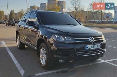 Внедорожник / Кроссовер Volkswagen Touareg 2010 в 