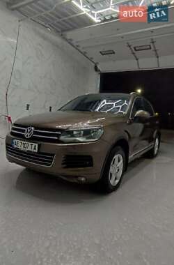 Внедорожник / Кроссовер Volkswagen Touareg 2011 в Днепре