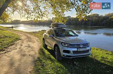 Позашляховик / Кросовер Volkswagen Touareg 2010 в Одесі