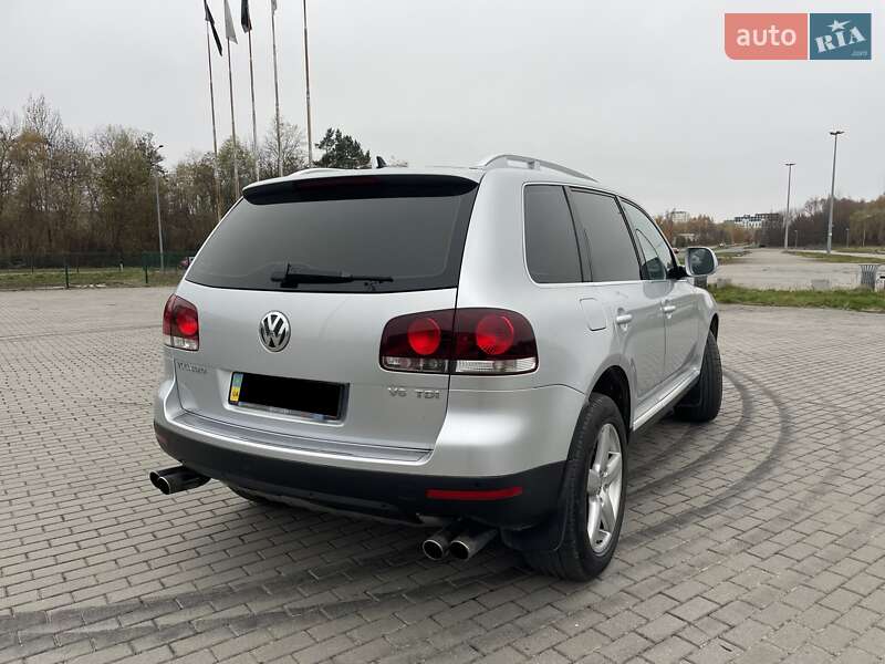 Позашляховик / Кросовер Volkswagen Touareg 2008 в Львові