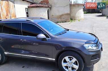 Внедорожник / Кроссовер Volkswagen Touareg 2010 в Вознесенске