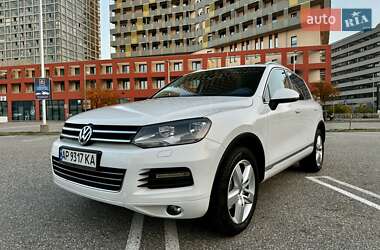 Внедорожник / Кроссовер Volkswagen Touareg 2012 в Запорожье