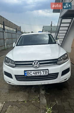 Внедорожник / Кроссовер Volkswagen Touareg 2013 в Дрогобыче