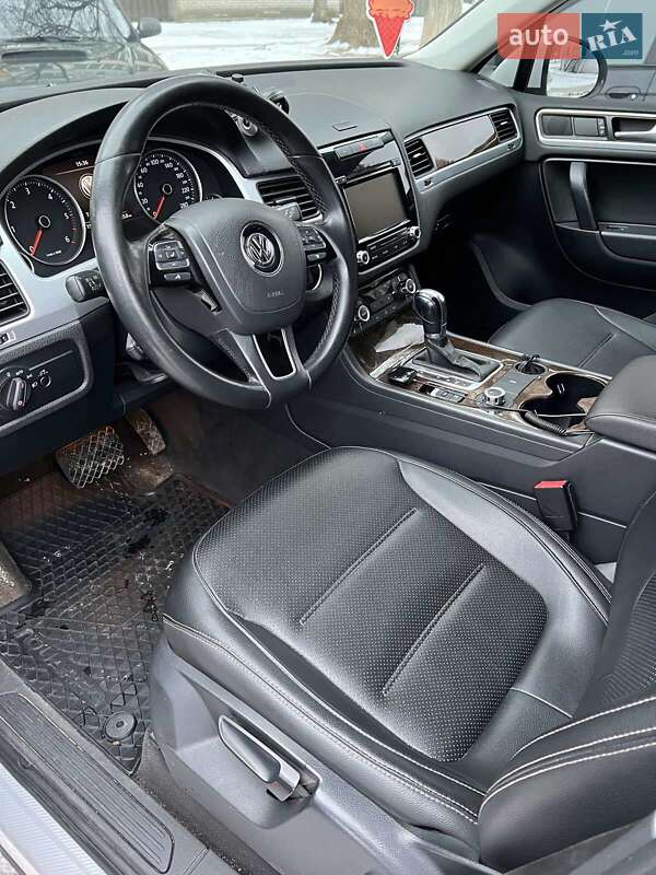 Внедорожник / Кроссовер Volkswagen Touareg 2014 в Броварах фото 5 Внедорожник / Кроссовер Volkswagen Touareg 2014 в Броварах