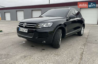 Позашляховик / Кросовер Volkswagen Touareg 2010 в Нетішині