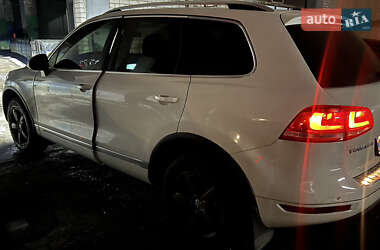 Позашляховик / Кросовер Volkswagen Touareg 2013 в Великій Лепетихі