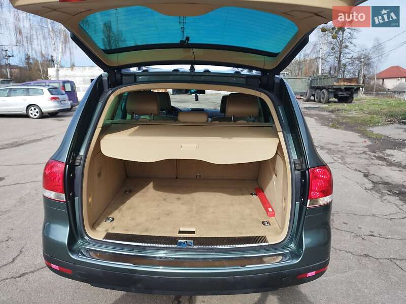Позашляховик / Кросовер Volkswagen Touareg 2006 в Вінниці