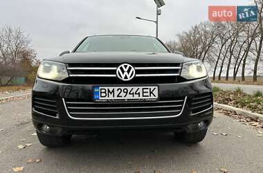 Внедорожник / Кроссовер Volkswagen Touareg 2012 в Ромнах