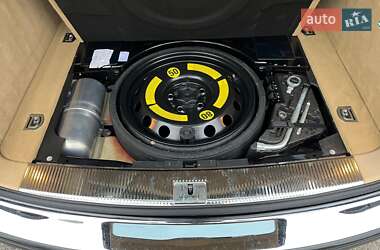 Позашляховик / Кросовер Volkswagen Touareg 2008 в 