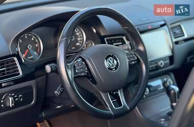 Позашляховик / Кросовер Volkswagen Touareg 2011 в Тернополі