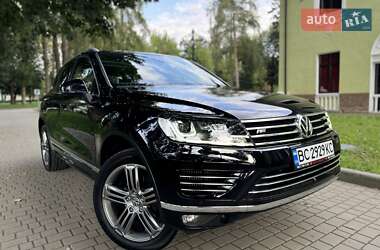 Позашляховик / Кросовер Volkswagen Touareg 2015 в Львові