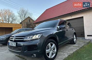 Внедорожник / Кроссовер Volkswagen Touareg 2011 в Ивано-Франковске