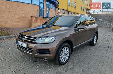 Внедорожник / Кроссовер Volkswagen Touareg 2013 в Балаклее