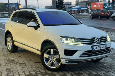 Внедорожник / Кроссовер Volkswagen Touareg 2016 в Хмельницком