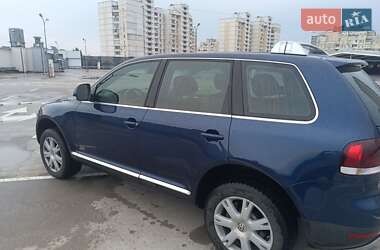 Внедорожник / Кроссовер Volkswagen Touareg 2007 в Киеве