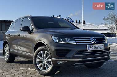 Внедорожник / Кроссовер Volkswagen Touareg 2016 в Тернополе