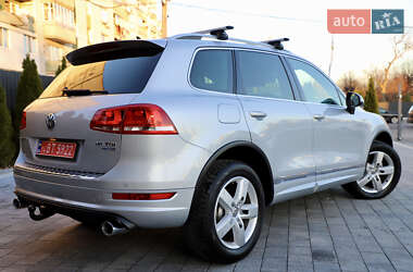 Внедорожник / Кроссовер Volkswagen Touareg 2014 в Дрогобыче