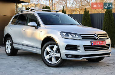 Внедорожник / Кроссовер Volkswagen Touareg 2014 в Дрогобыче