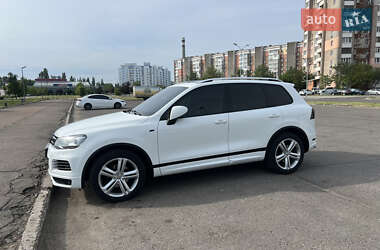 Внедорожник / Кроссовер Volkswagen Touareg 2012 в Черкассах