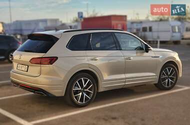 Позашляховик / Кросовер Volkswagen Touareg 2022 в Вінниці