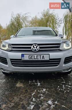 Внедорожник / Кроссовер Volkswagen Touareg 2011 в Подволочиске