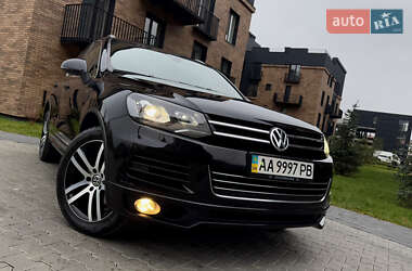 Внедорожник / Кроссовер Volkswagen Touareg 2012 в Ивано-Франковске