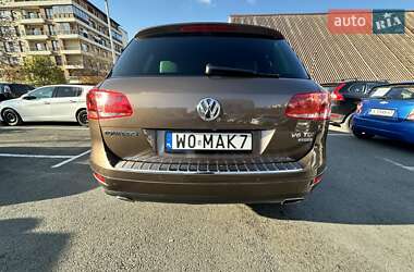 Позашляховик / Кросовер Volkswagen Touareg 2012 в Одесі