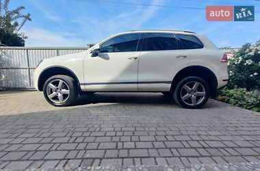 Внедорожник / Кроссовер Volkswagen Touareg 2010 в Фастове