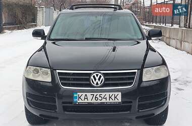 Внедорожник / Кроссовер Volkswagen Touareg 2005 в Киеве