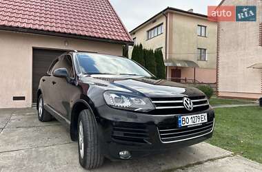 Внедорожник / Кроссовер Volkswagen Touareg 2011 в Ивано-Франковске