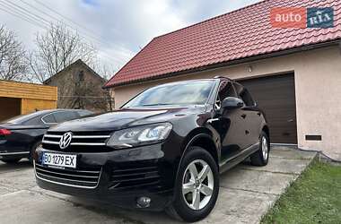 Внедорожник / Кроссовер Volkswagen Touareg 2011 в Ивано-Франковске