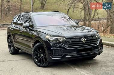 Внедорожник / Кроссовер Volkswagen Touareg 2023 в Киеве