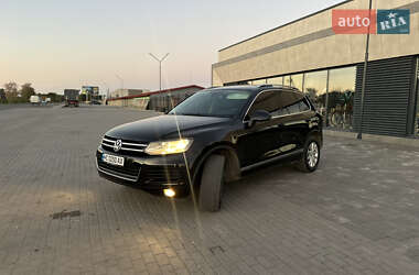 Внедорожник / Кроссовер Volkswagen Touareg 2011 в Радехове