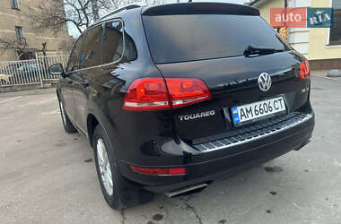 Позашляховик / Кросовер Volkswagen Touareg 2010 в Бердичеві