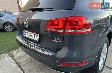 Внедорожник / Кроссовер Volkswagen Touareg 2011 в Ивано-Франковске