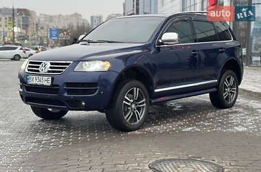 Внедорожник / Кроссовер Volkswagen Touareg 2006 в Хмельницком