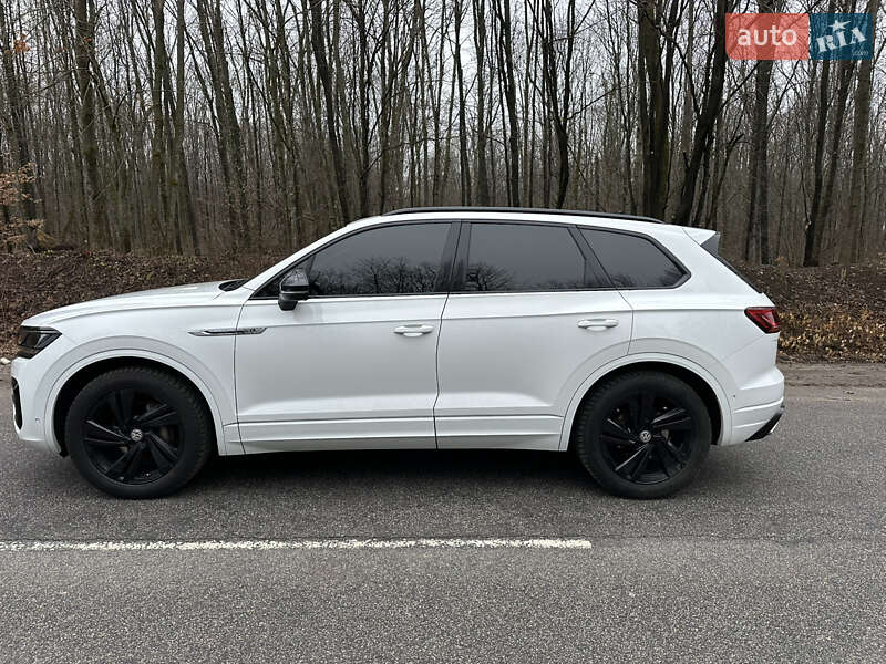 Внедорожник / Кроссовер Volkswagen Touareg 2019 в Белой Церкви