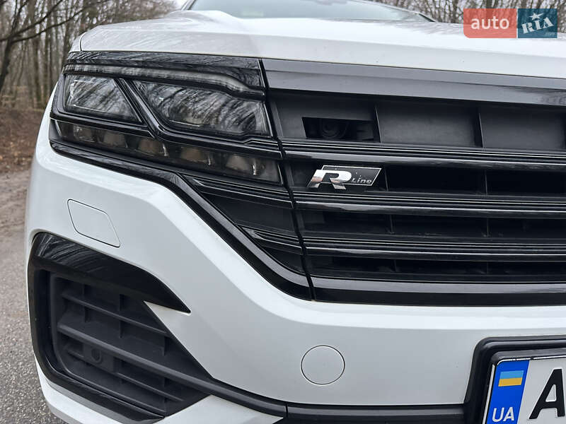 Внедорожник / Кроссовер Volkswagen Touareg 2019 в Белой Церкви